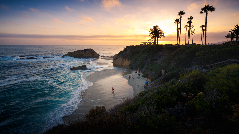 Enjoying the beatiful beach scenery at sunset is one of the best things to do in Laguna Beach